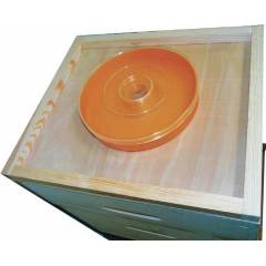 Plastic round feeder 1kg Feeders